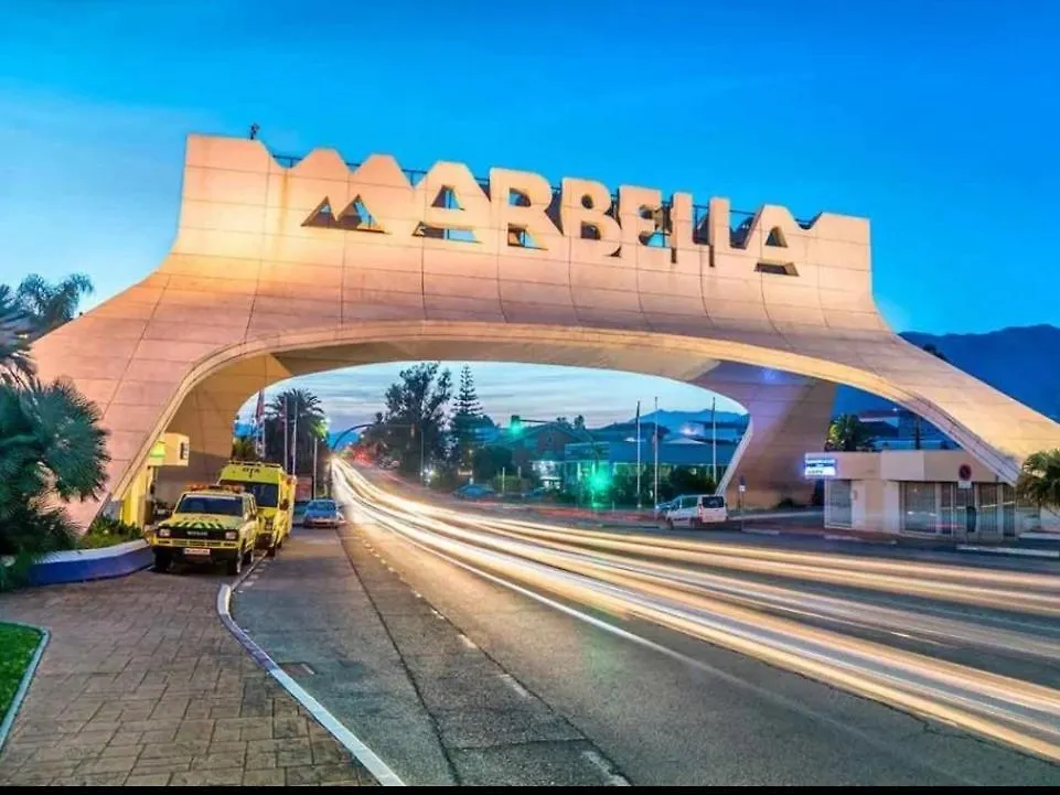 Apartamento piso centrico en avenida principal Marbella España